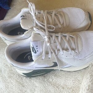 Nike Air Women’s Athletic Sneakers in White and Olive Green